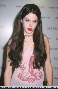maximhot100-009.jpg