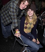 upn-roswell-party017.jpg