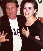 mad_leviswrapparty_015.jpg