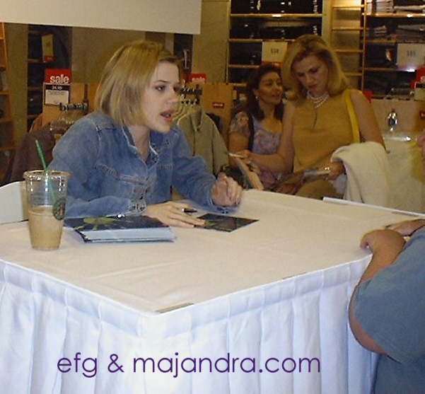 mad_autosigning_027.jpg