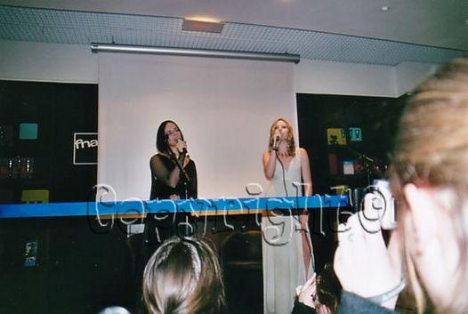 zee013.jpg