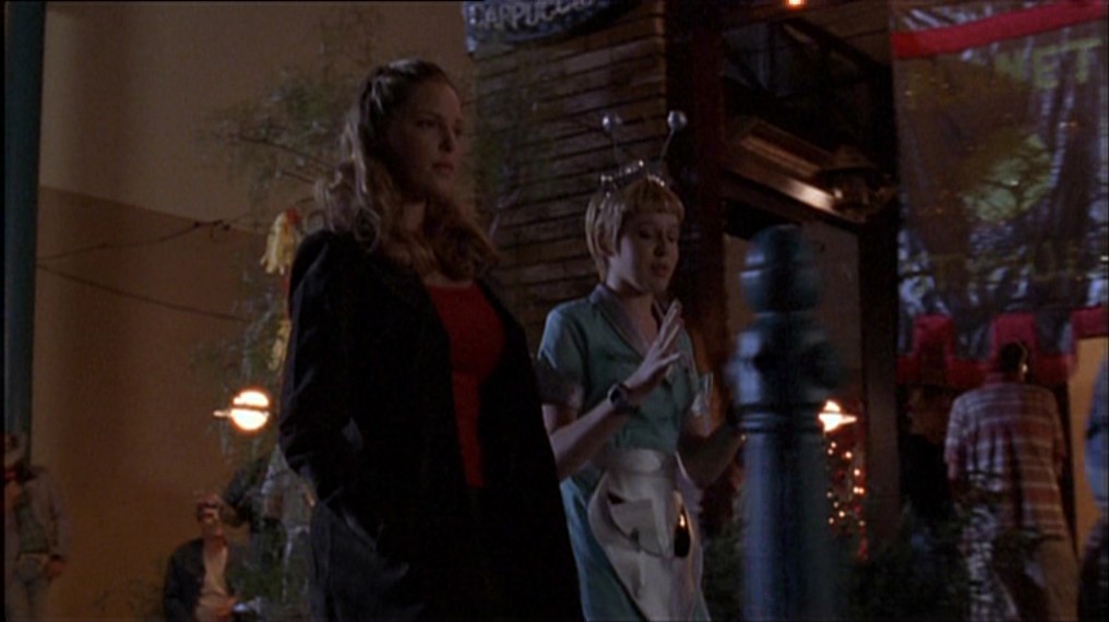 leavingnormal-220.jpg leavingnormal-220.jpg