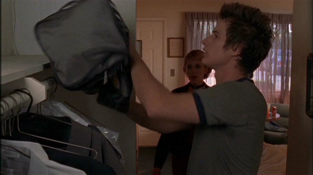 bloodbrother-177.jpg bloodbrother-177.jpg
