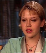 s1-interview069.jpg